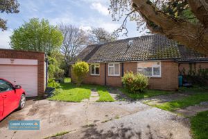 Garage/Driveway- click for photo gallery